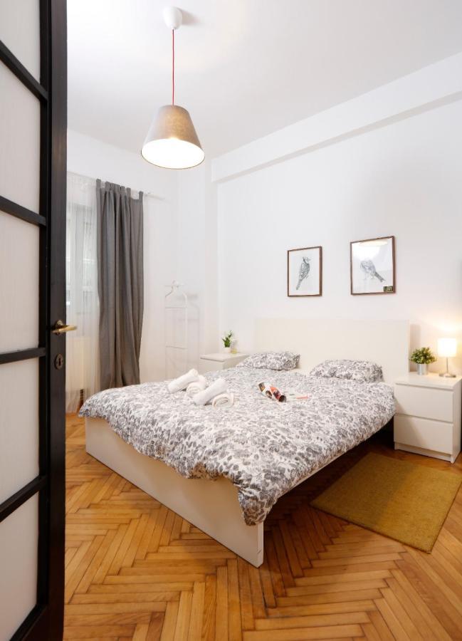 Lovely Apartment With 2 Bedrooms Bucarest Exterior foto