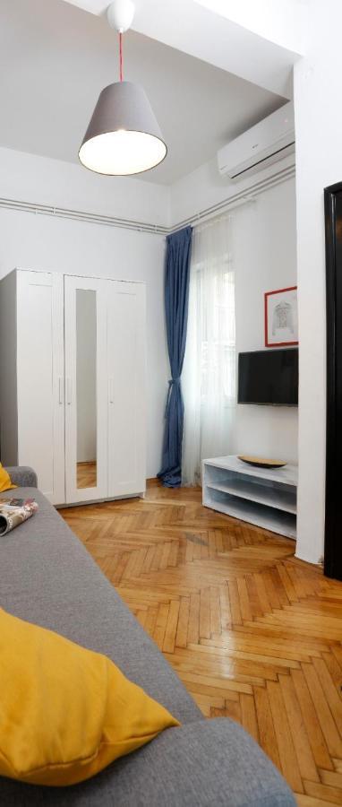 Lovely Apartment With 2 Bedrooms Bucarest Exterior foto